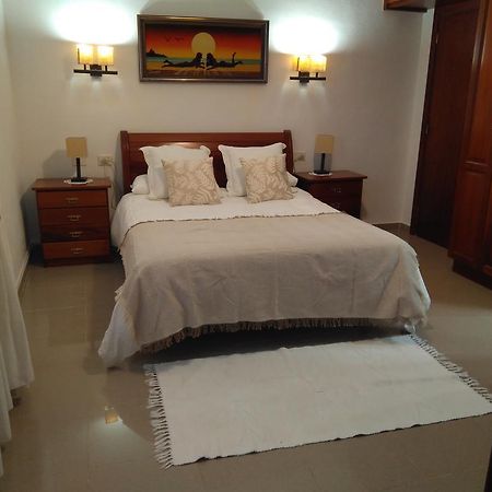 Paseo Mirabal Villa Icod De Los Vinos Bagian luar foto