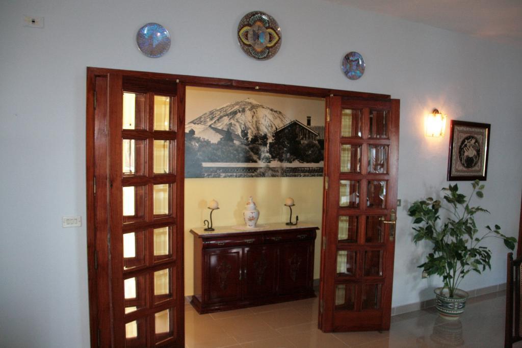 Paseo Mirabal Villa Icod De Los Vinos Ruang foto