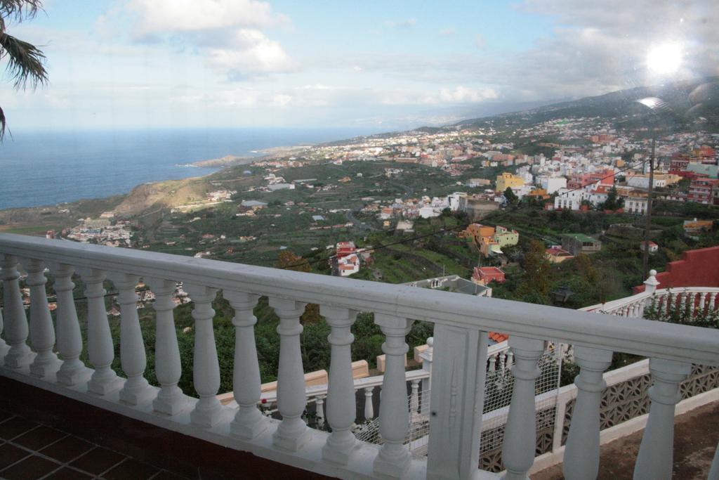 Paseo Mirabal Villa Icod De Los Vinos Ruang foto