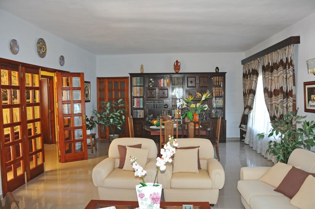 Paseo Mirabal Villa Icod De Los Vinos Bagian luar foto
